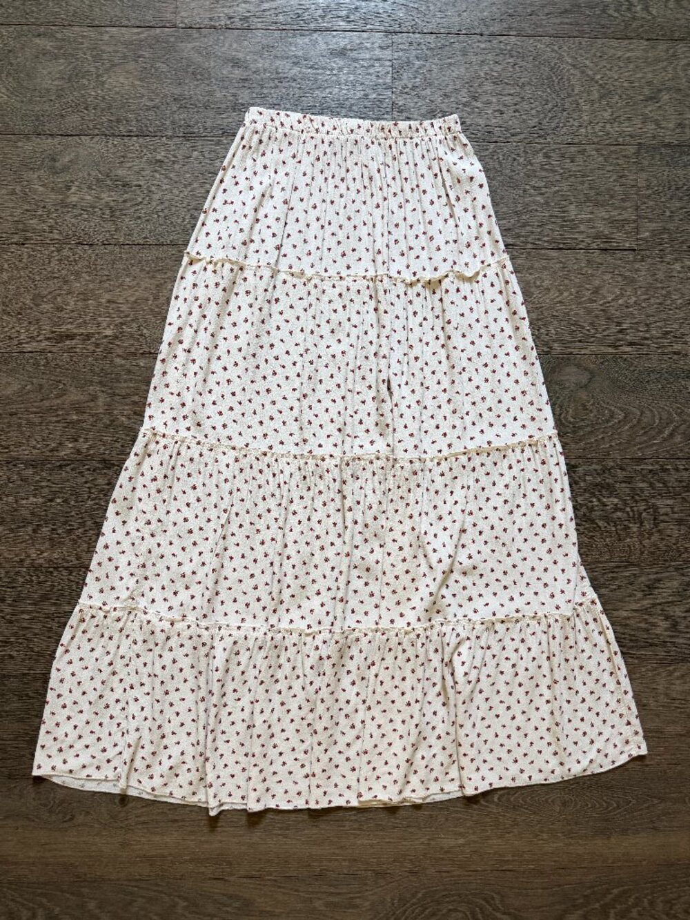 Brandy Melville Izzy White & Red Floral Maxi Skirt Tiered Boho
